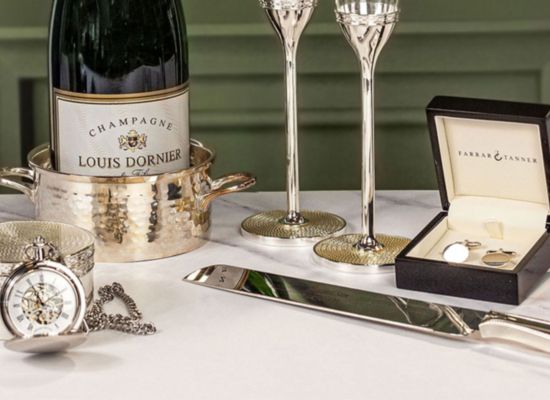 The Perfect Gifts for the Bride, Groom and Wedding Party on the Special Day